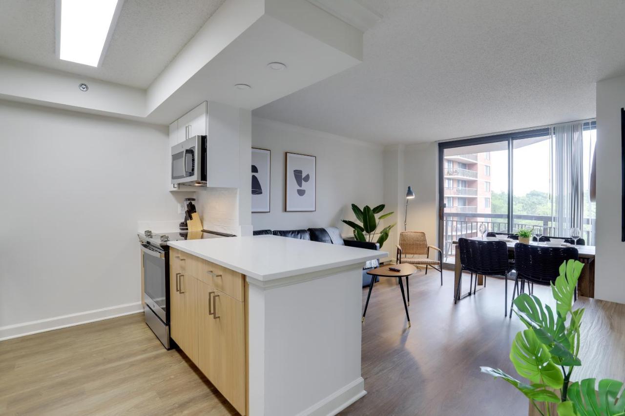 Modern & Charming Apt With Rooftop @Pentagon City Arlington Extérieur photo