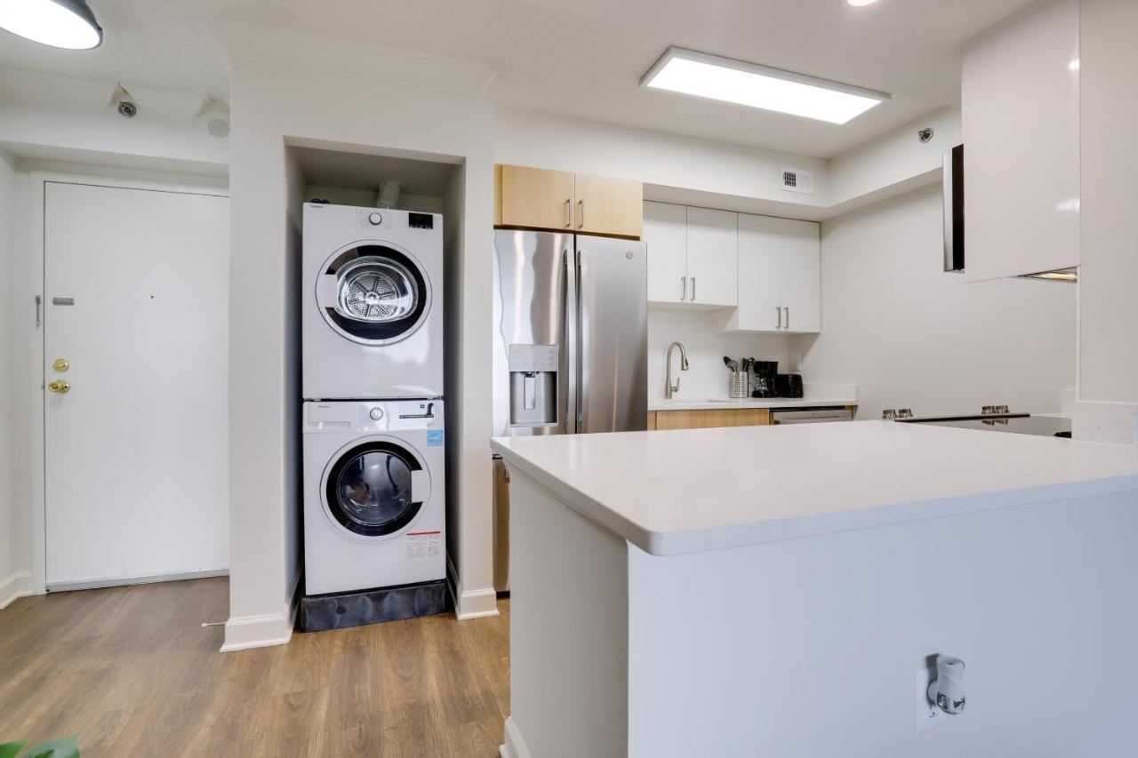 Modern & Charming Apt With Rooftop @Pentagon City Arlington Extérieur photo
